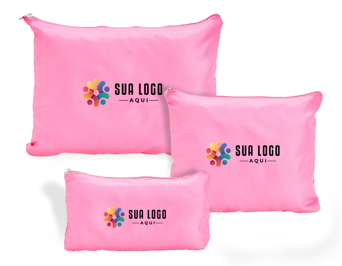 Kit necessaire com 6 peças confeccionadas em nylon. O conjunto de necessaires possui tamanhos diferenciados, sendo 3 unidades com: alça para transporte, zíperes com pegadores emborrachados.
Comprimento: Necessaire 1: 28,8 cm / Necessaire 2: 24,7cm / Necessaire 3: 19,5 cm / Necessaire 4: 24,7 cm / Necessaire 5: 22,2 cm / Necessaire 6: 14,5 cm
Largura: Necessaire 1: 38,7 cm / Necessaire 2: 28 cm / Necessaire 3: 28 cm / Necessaire 4: 32,5 cm / Necessaire 5: 26,2 cm / Necessaire 6: 24,5 cm
