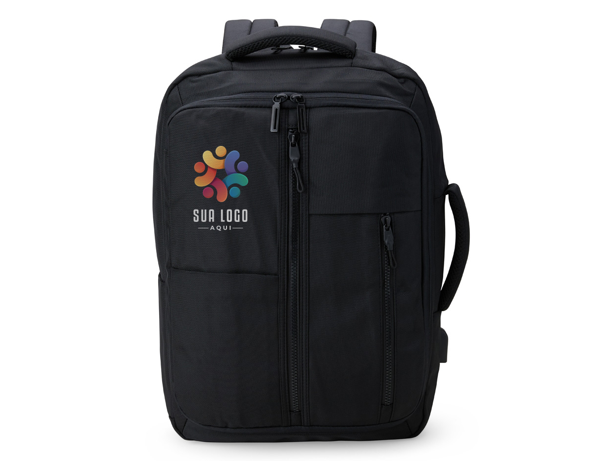 Mochila confeccionada em Nylon, 21 litros, com 4 compartimentos, sendo o principal com bolso para notebook de 15.6 polegadas. Possui dois bolsos externos, bolsos e divisórias internas para acessórios. A mochila possui suporte externo USB, alça com bolso integrado para cartões, alça para engate em malas de viagem e duas alças de mão, sendo uma delas para o transporte da mochila no formato pasta.