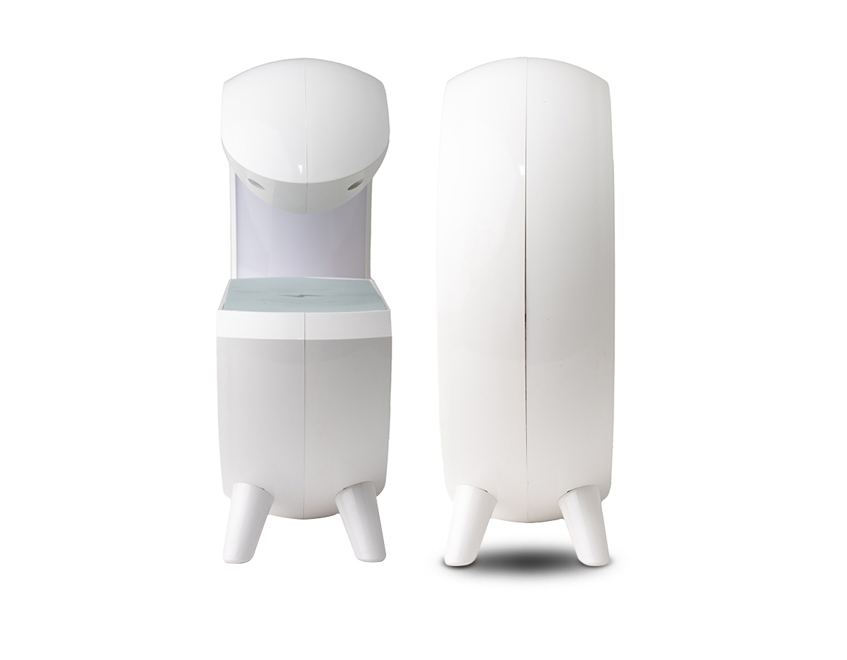 Caixa de som com carregador por indução e luminária. Possui 6 modos de iluminação, opera nos modos bluetooth, rádio FM, auxiliar P2, USB e TF (cartão MicroSD). Para desfrutar do carregamento por indução (sem fio) é fundamental que o celular possua a tecnologia QI, o produto só armazena bateria para funcionamento próprio, para funcionar a indução precisa estar conectado a uma fonte de energia.