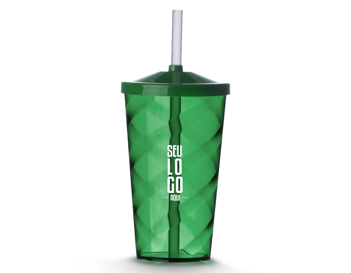 Copo de poliestireno com capacidade de 550ml, acompanhado de canudo. Sua coloração vibrante destaca-se com detalhes em espiral, conferindo um toque único. O canudo feito de plástico biodegradável, garante uma experiência sustentável. Ideal para bebidas refrescantes em dias ensolarados, seja em casa, no trabalho ou em eventos ao ar livre. Adicione um toque de estilo e consciência ambiental ao seu momento de consumo.