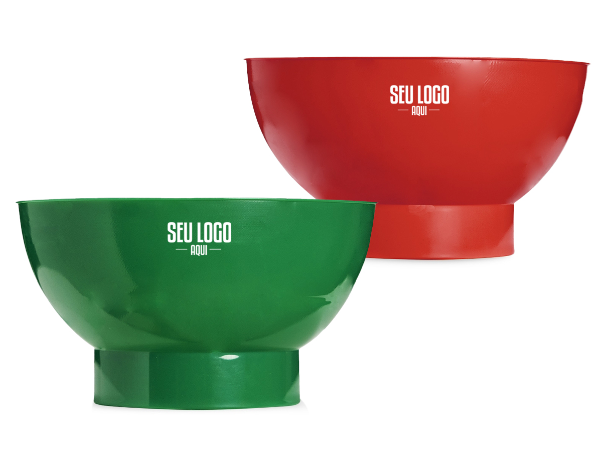 A petisqueira plástica é uma solução versátil para servir petiscos de maneira prática e organizada. Fabricada em material resistente e fácil de limpar, proporciona conveniência para qualquer ocasião. Ideal para servir uma variedade de petiscos de forma simples e funcional.