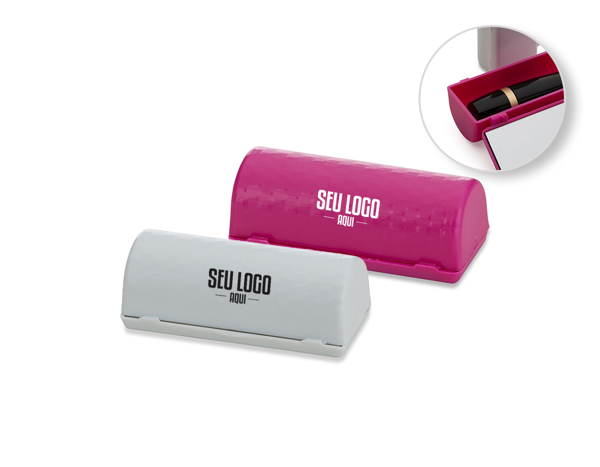 O porta batom plástico inclui um prático espelho, tornando-o ideal para retoques rápidos em qualquer lugar. Compacto e funcional, é perfeito para manter seus batons organizados e acessíveis.