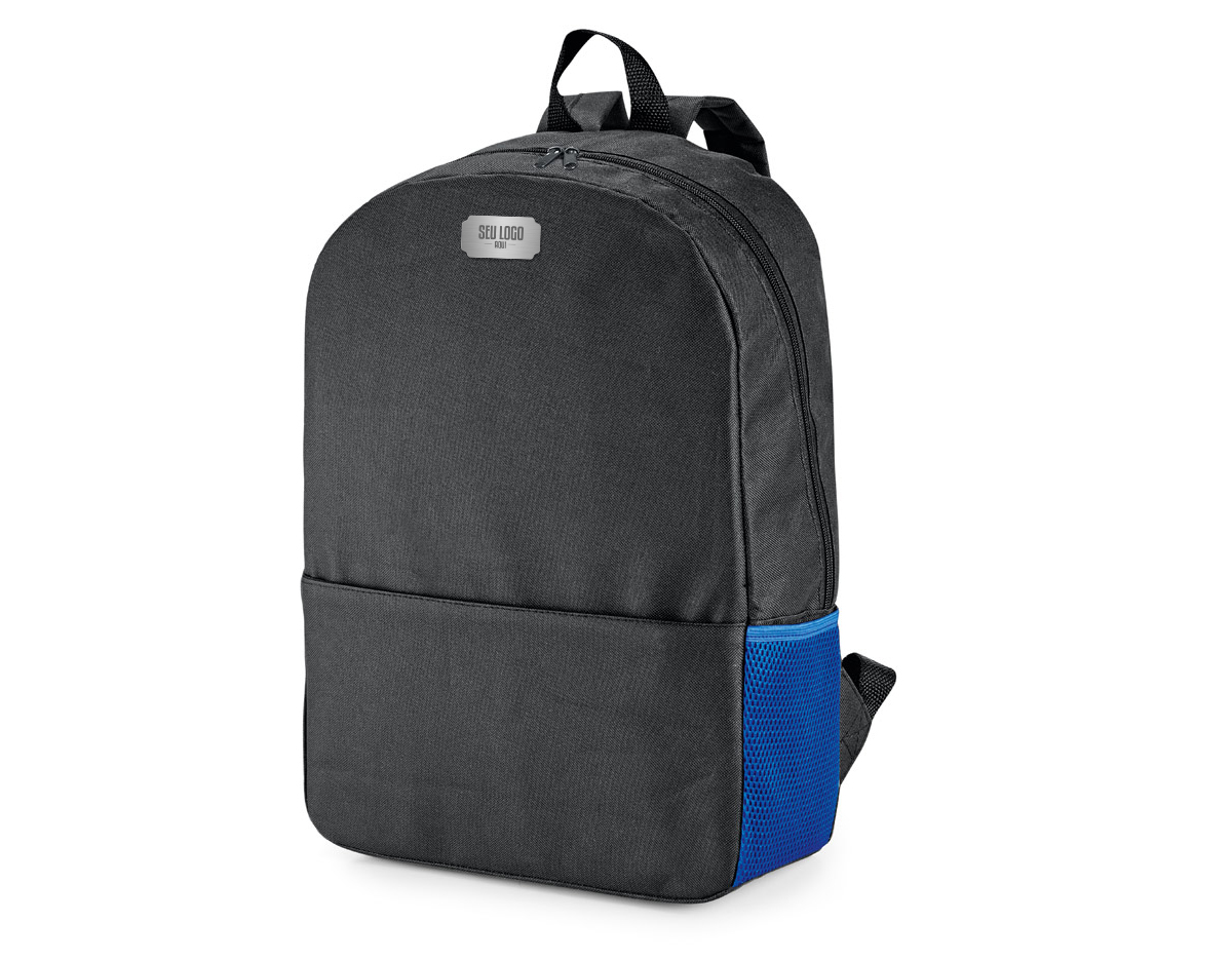 Mochila para notebook em 600D. Compartimento com divisória almofadada para notebook até 15.6''. Bolso lateral em tela mesh e bolso frontal com zíper. Parte posterior e alças almofadadas. Bateria e fone não inclusos. Capacidade até 16 L. 310 x 450 x 120 mm