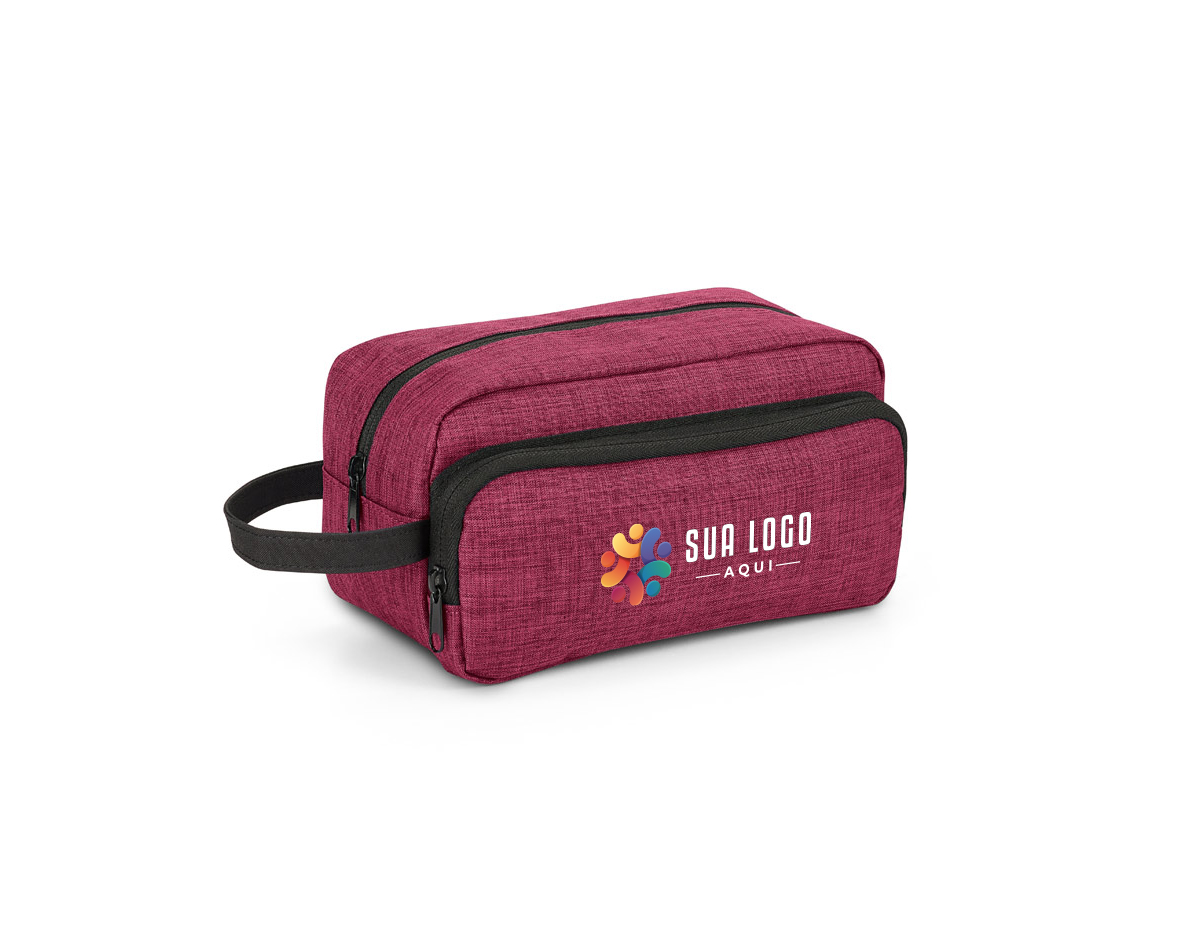 Bolsa de cosméticos em tecido 300D de alta densidade, com dimensões de 220 x 115 x 115 mm. Possui alça para transporte, bolso frontal com zíper e interior forrado, ideal para organizar e proteger seus itens de beleza.