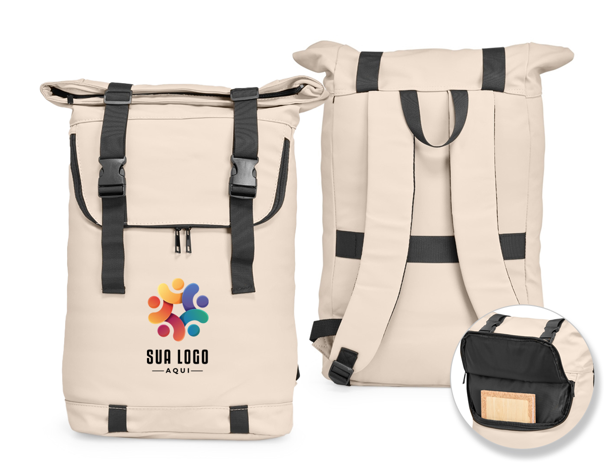 Mochila de couro sintético de 34 litros resistente à água. Possui dois compartimentos, sendo o principal com bolso para notebook de 14 polegadas. Possui engate para mala de viagem, fechamento por zíper e cinto com velcro.