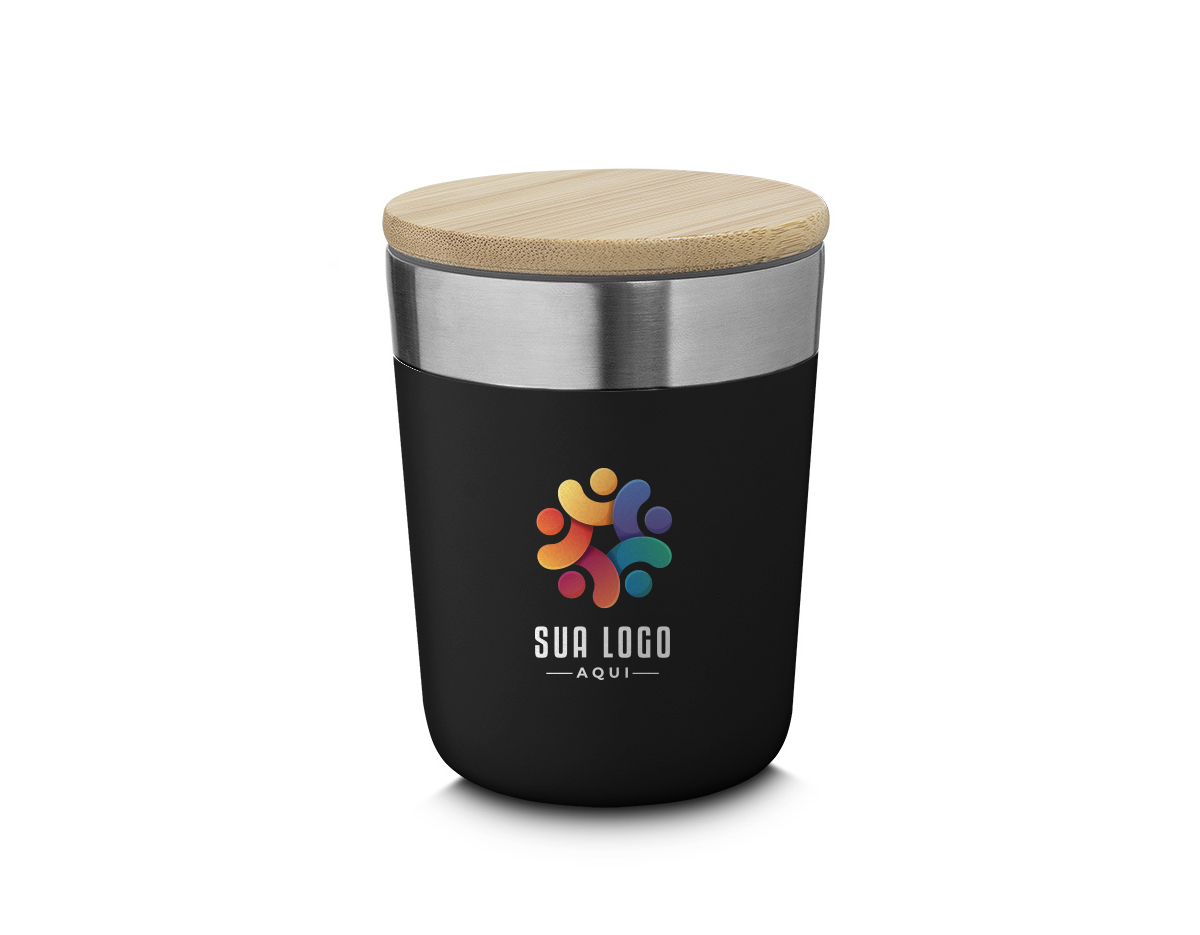 Copo térmico em aço inox, pintura fosca, detalhe em aço inox, tampa em bambú com anel de silicone para vedação, capacidade de 300ml.
