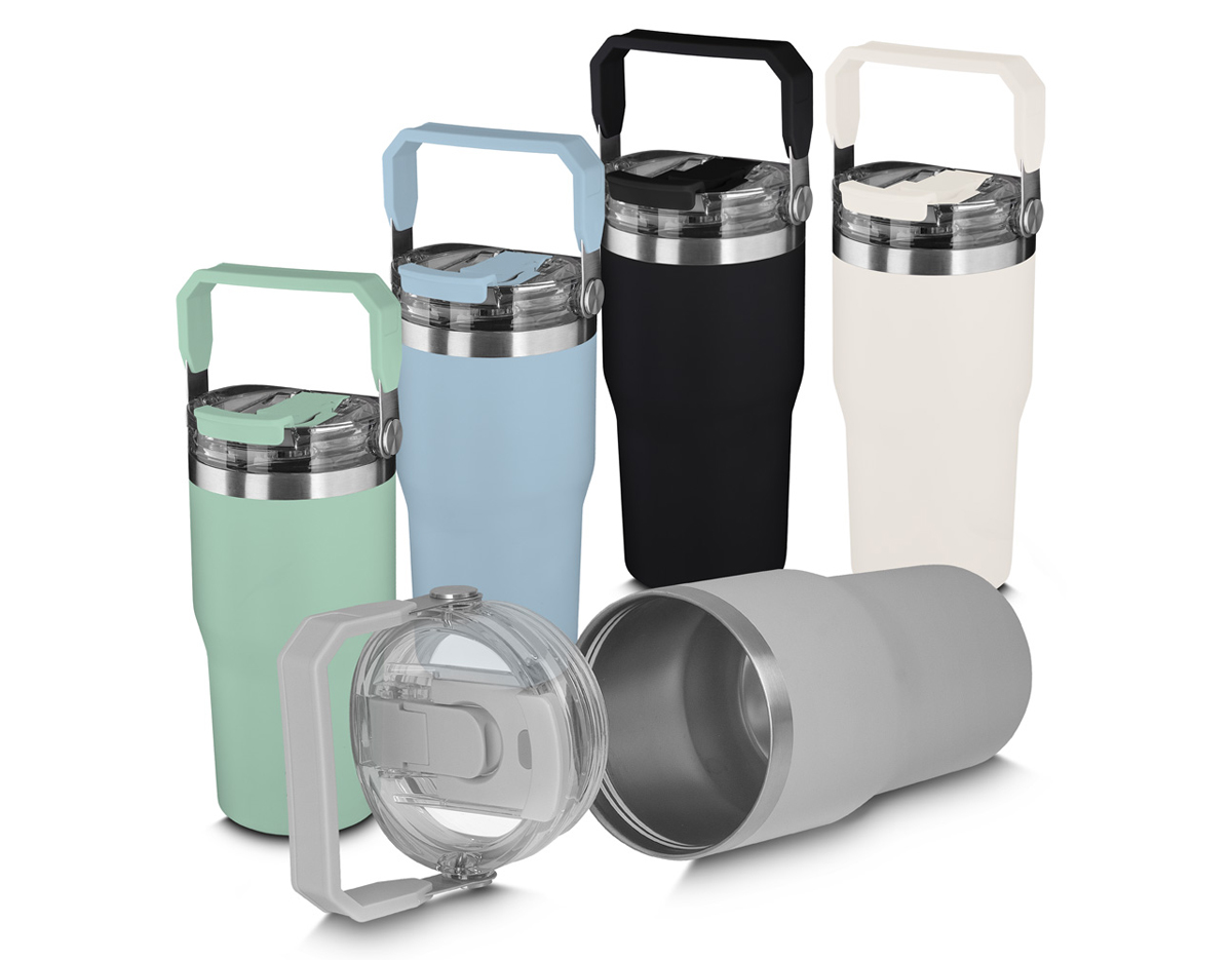 Garrafa térmica em aço inox com parede dupla com capacidade de até 650ml,tampa rosqueável com alça em plástico, permite-se hidratar por canudo ou bico, com anel de silicone para vedação.