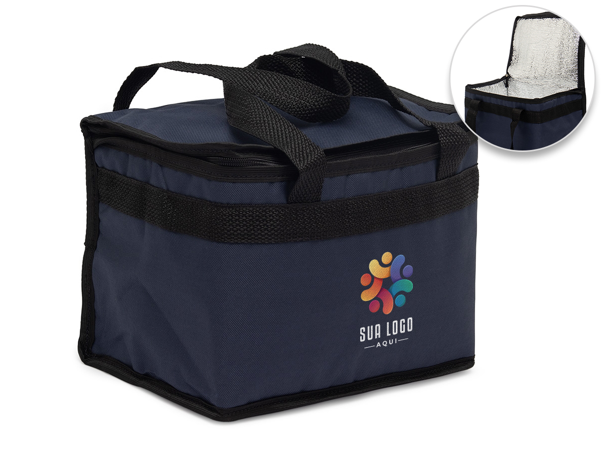 Bolsa térmica de 13 litros feita de nylon, projetada para transportar alimentos de forma prática e segura. Conta com alças de mão que facilitam o transporte, sendo ideal para piqueniques, dias na praia ou caminhadas. Sua capacidade e material isolante ajudam a manter os alimentos frescos por mais tempo, proporcionando conveniência em diferentes ocasiões ao ar livre.