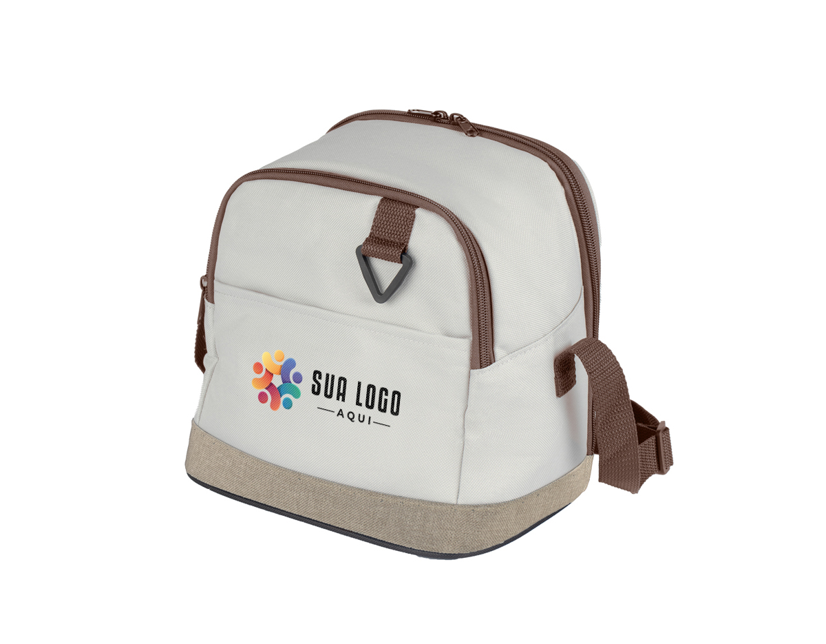 Esta bolsa térmica é projetada para manter a temperatura dos alimentos e bebidas. Possui um bolso frontal para itens pequenos e uma argola para chaves, oferecendo praticidade. Com dois acessos ao compartimento interno, facilita o acesso ao que você precisa. A alça ajustável garante conforto no transporte, enquanto a parte interna soldada assegura resistência e facilidade de limpeza. Ideal para piqueniques e passeios.