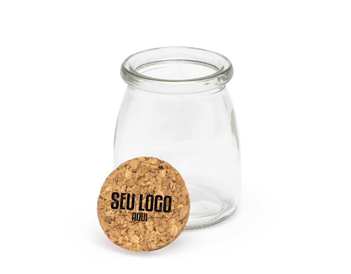 Este frasco de vidro possui capacidade de 200ml, ideal para armazenar líquidos, especiarias ou pequenos objetos. Com um design clean e elegante, a tampa de cortiça proporciona um fechamento seguro, preservando o conteúdo de maneira eficaz. Seu material transparente permite fácil visualização do interior, tornando-o não apenas funcional, mas também uma peça decorativa. Perfeito para quem busca praticidade e estilo na organização.
