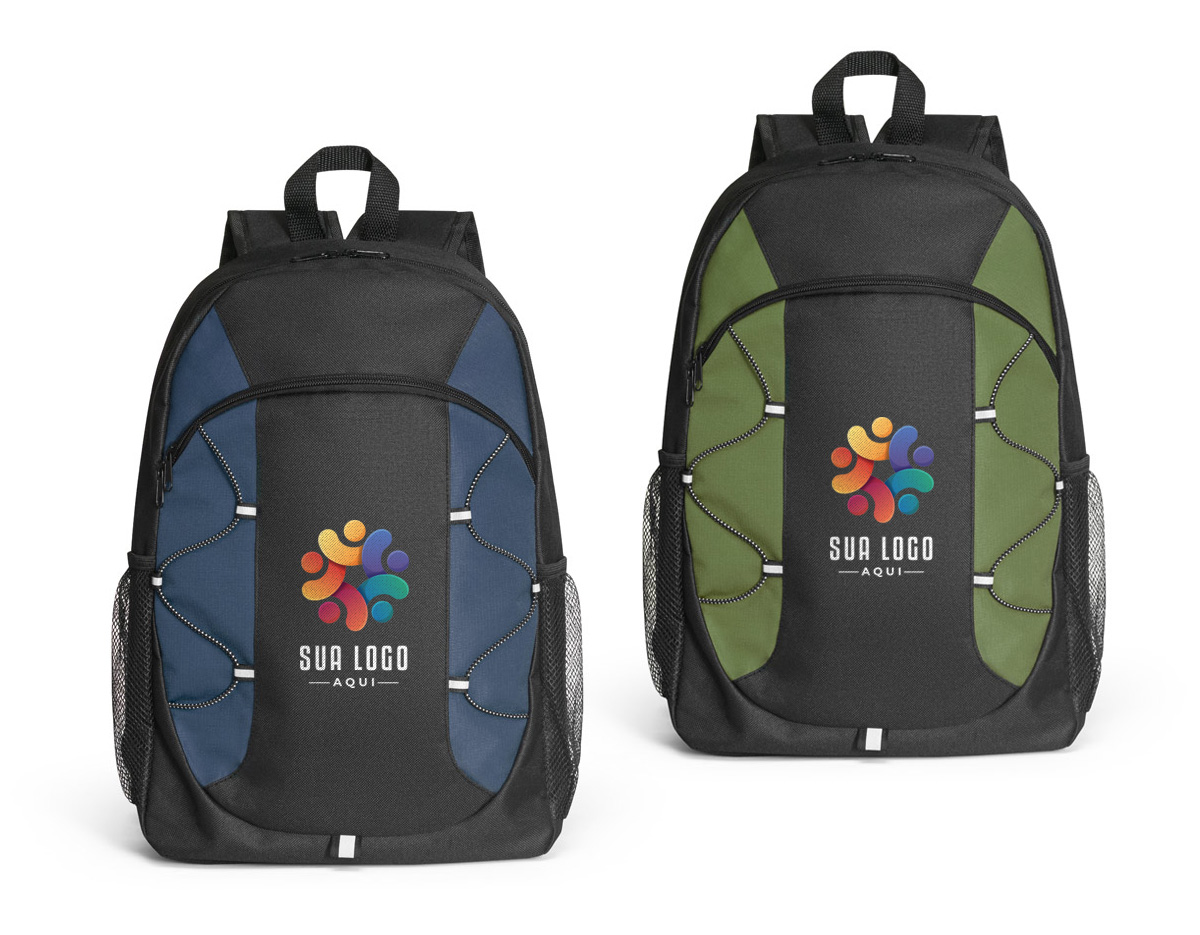 Mochila em 600D com detalhes em ripstop colorido. Bolso principal com zíper e bolsos laterais em tela mesh. Parte posterior e alças almofadadas. Contém diversos elementos refletores. Capacidade 16 L. 290 x 440 x 120 mm