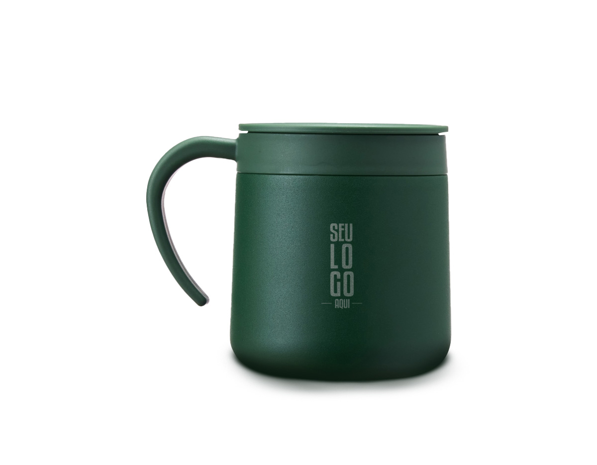 A companheira perfeita para manter bebidas na temperatura ideal por mais tempo. Feita em inox, com parede dupla e capacidade de até 350ml, esta caneca resistente e durável, tem tampa ajustável que evita derramamentos, trazendo ainda mais praticidade para o dia a dia.