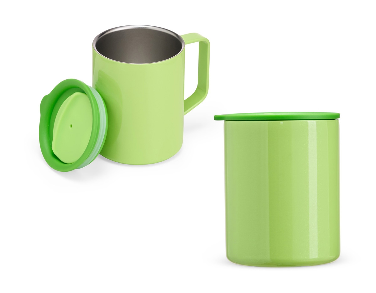 Caneca feita em inox, com parede dupla e capacidade de até 270ml. Suas cores chamativas e aspecto brilhante tornam este item, único.
