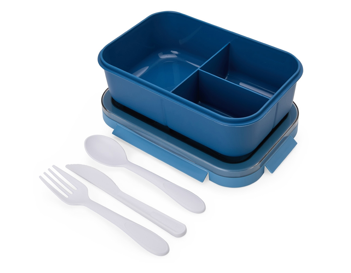 Ideal para refeições práticas e bem organizadas, essa marmita de 1L feita em polipropileno atóxico, livre de BPA, possui uma tampa hermética que evita vazamentos e mantém a frescura dos alimentos. Suas 3 divisórias internas, permitem a separação de cada item sem misturar os sabores. Na parte superior da tampa, um compartimento com visor plástico transparente guarda os talheres — garfo, faca e colher — para acesso rápido e prático. A escolha perfeita para quem valoriza praticidade e organização na hora das refeições!