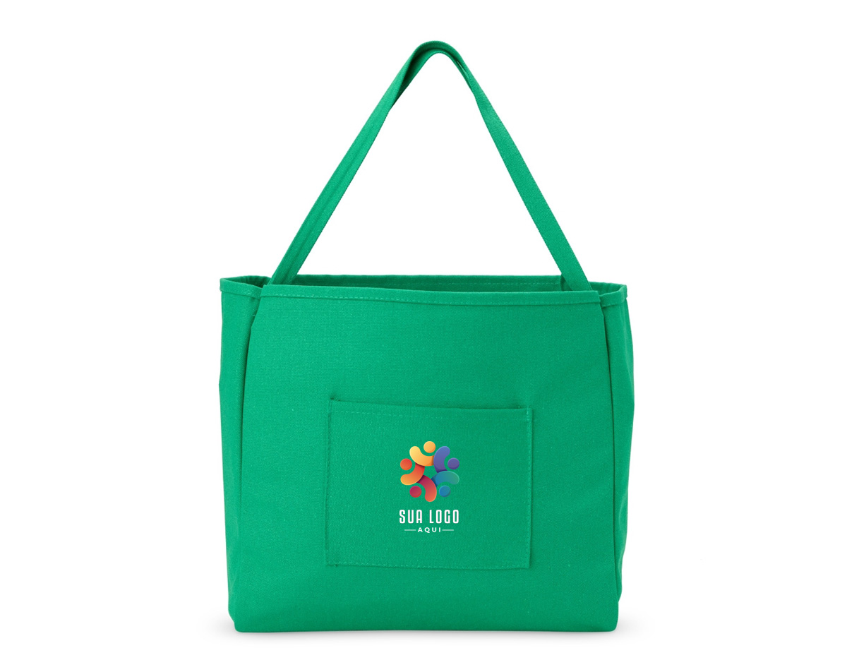 Descubra a praticidade e a durabilidade desta bolsa espaçosa e versátil! Com um design funcional, ela oferece — interno e externo — para organizar tudo com mais facilidade. Feita de lona e resistente à água, é ideal para qualquer ocasião. Suas alças são reforçadas com costura interna, garantindo segurança e conforto no transporte. E para uma organização impecável, o fundo removível mantém a estrutura firme, proporcionando mais estabilidade e facilitando o acesso aos seus itens essenciais.