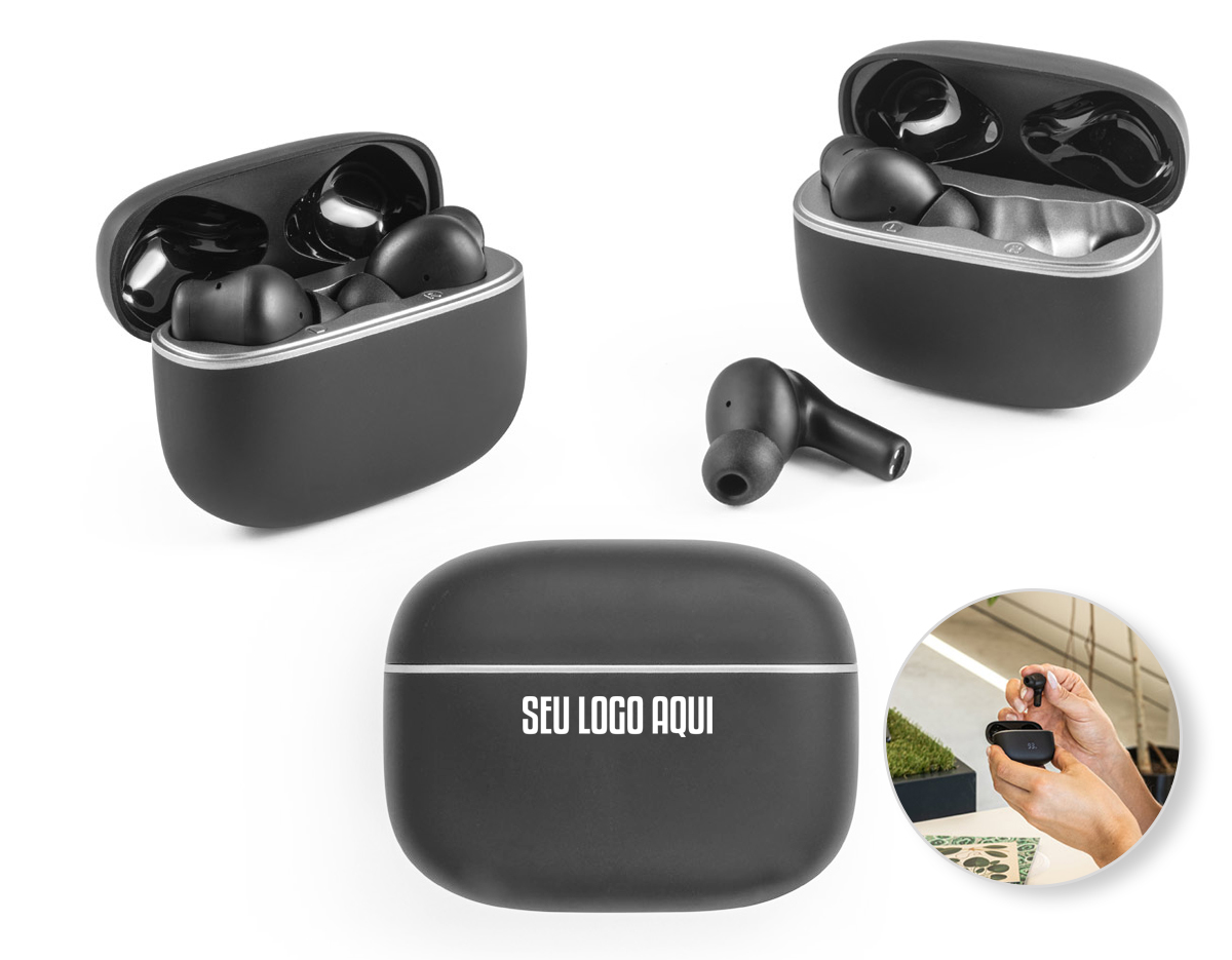 Fones de ouvido wireless em ABS 100% reciclado, com tecnologia ANC (cancelamento ativo de ruído), proporcionando uma experiência sem distrações externas. Com transmissão BT 5.4, oferecem até 7h de autonomia e permitem atender chamadas, controlar o volume e acessar playlists. A caixa de carregamento, com capacidade de 500 mAh, possibilita até 4 recargas e exibe o nível de carga no display digital.