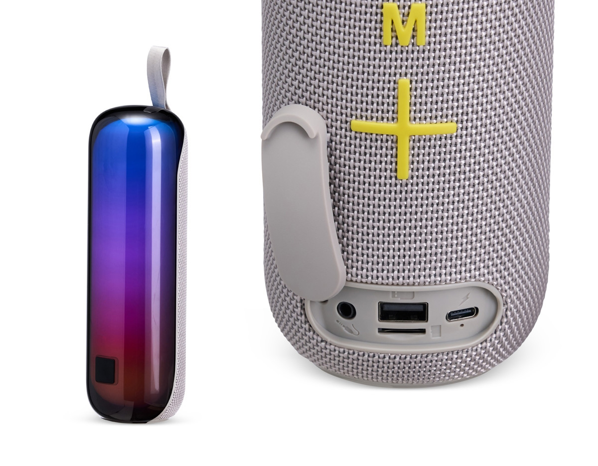 Transforme qualquer ambiente com a nossa Caixa de Som Bluetooth! Grande e potente, com modos de uso Bluetooth e rádio FM, ela traz tecnologia TWS, que permite conectar duas caixas para um som ainda mais potente e imersivo. Conta com tecnologia Hi-Fi para áudio claro e nítido, além de um cordão de nylon que facilita o transporte, ainda oferece 8 tipos de luzes coloridas que alternam suavemente, criando uma atmosfera acolhedora e envolvente. Possui entradas USB, TF, auxiliar e tipo-C, e acompanha cabos tipo-C para carregamento e P2 para conectividade extra. No modo Bluetooth, basta pressionar + ou - para ajustar o volume ou mudar de faixa. Para pausar, basta apertar o botão de liga/desliga. No modo rádio FM, basta pressionar ? para alterar a estação. Perfeita para quem quer qualidade sonora e praticidade!