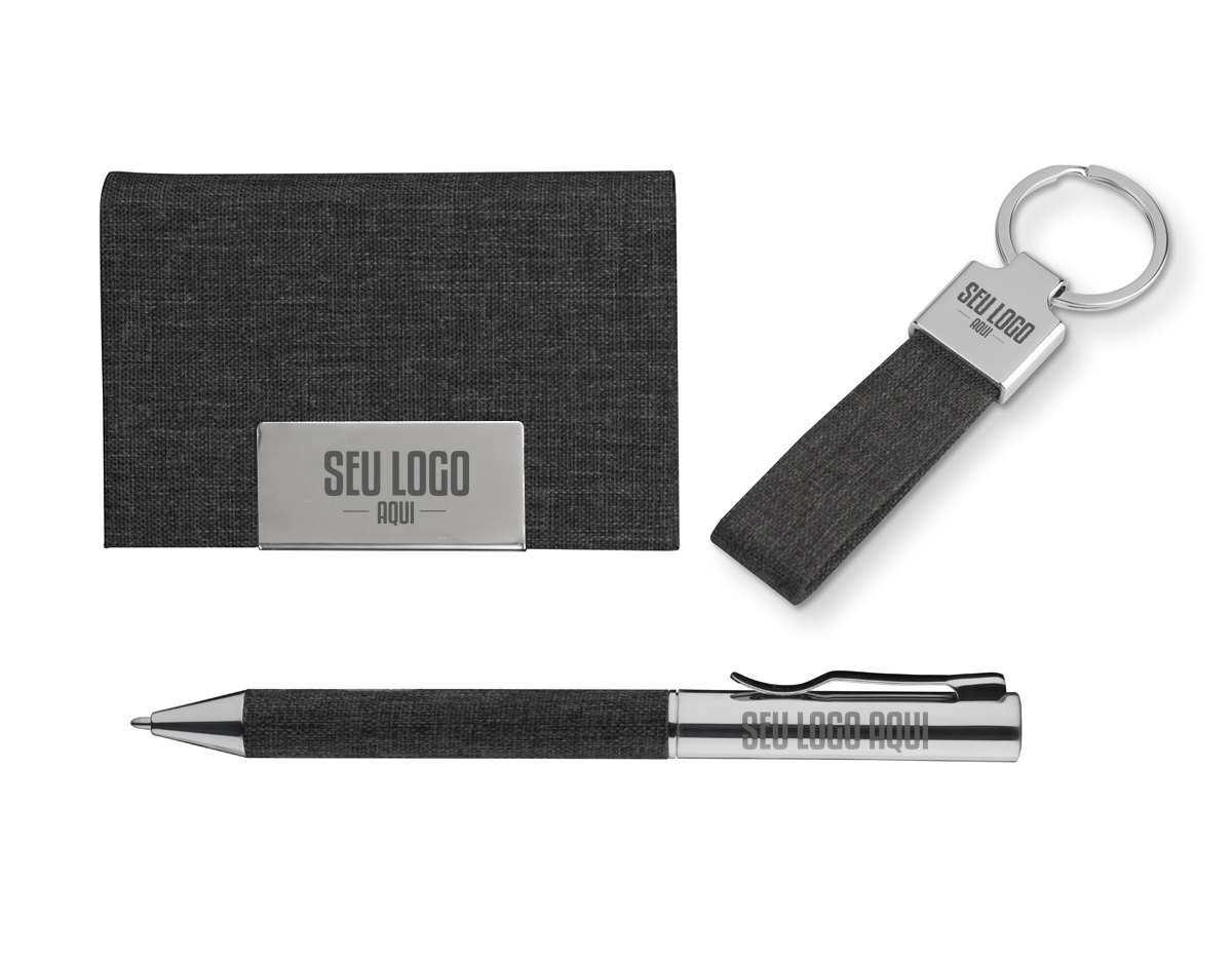 Conjunto composto por: 1 chaveiro em metal com design compacto, 1 caneta metálica elegante e funcional, e 1 porta-cartão prático para armazenar e organizar documentos ou cartões com segurança.
