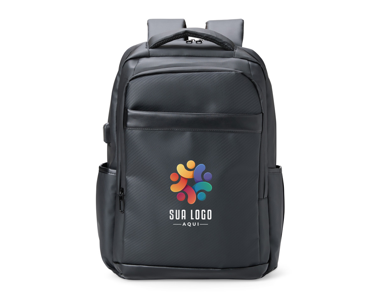 Mochila de 21L em couro sintético, com 4 compartimentos, espaço p/ notebook 15,6", USB, antifurto, engate p/ malas e alças acolchoadas. Conforto e estilo no dia a dia corporativo!

Se quiser uma versão com outro foco (mais técnica, mais criativa, mais comercial), posso adaptar também!
