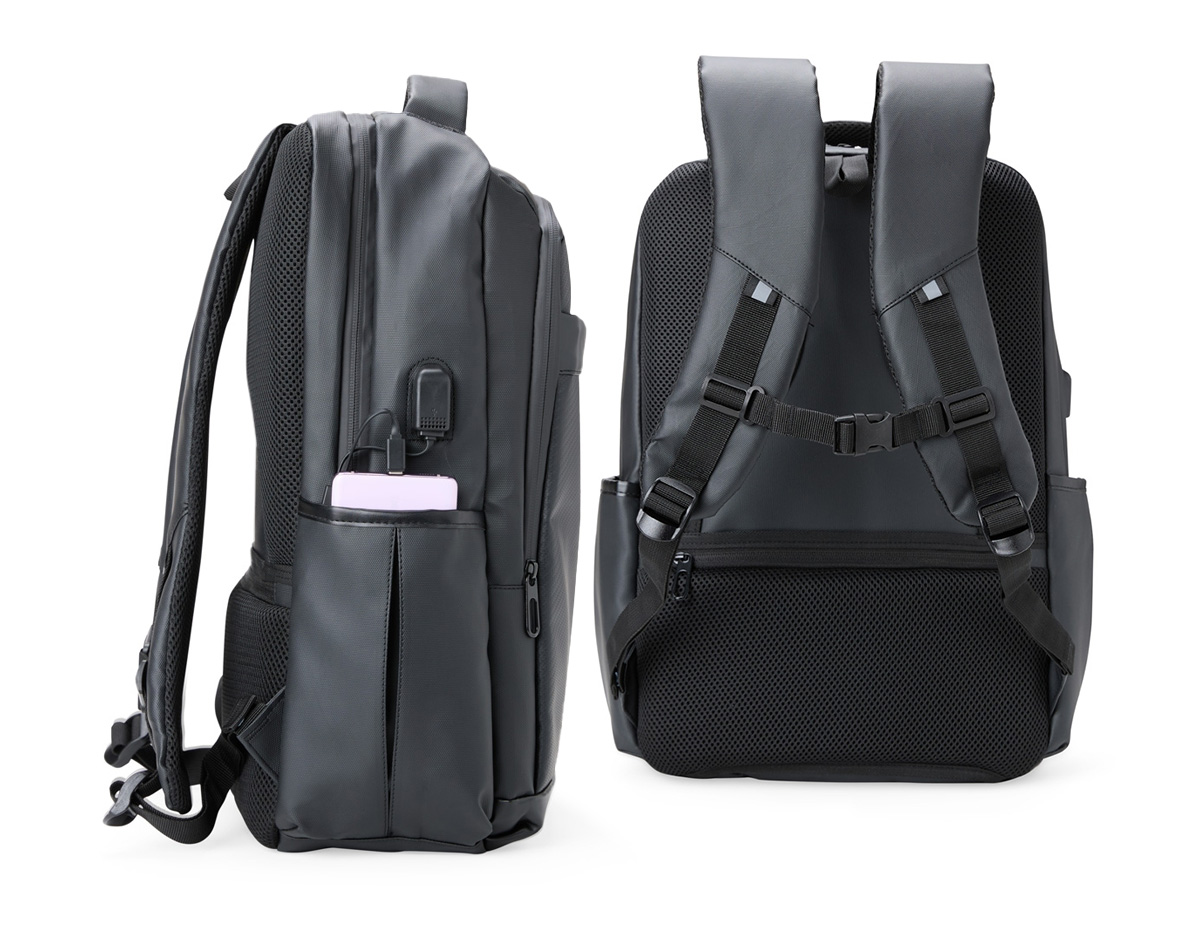 Mochila de 21L em couro sintético, com 4 compartimentos, espaço p/ notebook 15,6", USB, antifurto, engate p/ malas e alças acolchoadas. Conforto e estilo no dia a dia corporativo!

Se quiser uma versão com outro foco (mais técnica, mais criativa, mais comercial), posso adaptar também!