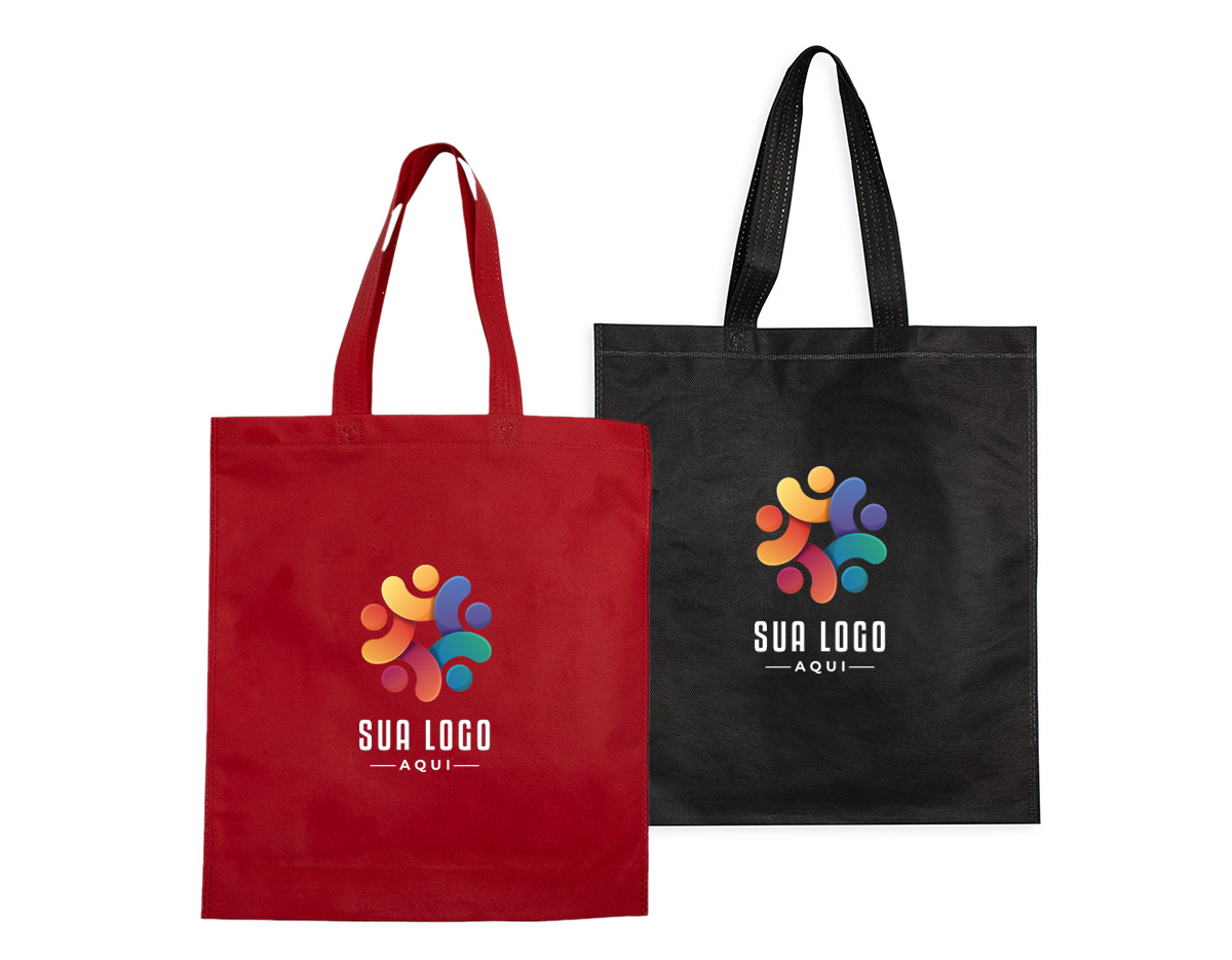 Sacola biodegradável com costura termo selada, ideal para substituir sacolas descartáveis. Feita com material resistente e de alta qualidade, oferece ampla profundidade e durabilidade para o uso diário. Uma opção prática e sustentável.