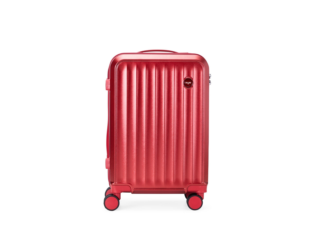 Pensada para tornar as viagens mais práticas e confortáveis, esta mala combina estrutura resistente com design exclusivo e espaço para personalização. Leve e ideal para acompanhar suas viagens, ela conta com espaço interno com divisória, que contém bolso em tela e outro espaço com cinta compressora para manter tudo no lugar. Além disso, conta com 4 apoios laterais para descanso e 4 rodas com giro 360°, oferecendo facilidade de locomoção em qualquer direção. Seu puxador ergonômico ajustável, alça de mão e cadeado TSA garantem máxima proteção e mobilidade. A escolha perfeita para quem busca uma mala espaçosa, fácil de manusear e proporciona praticidade e segurança durante as viagens.