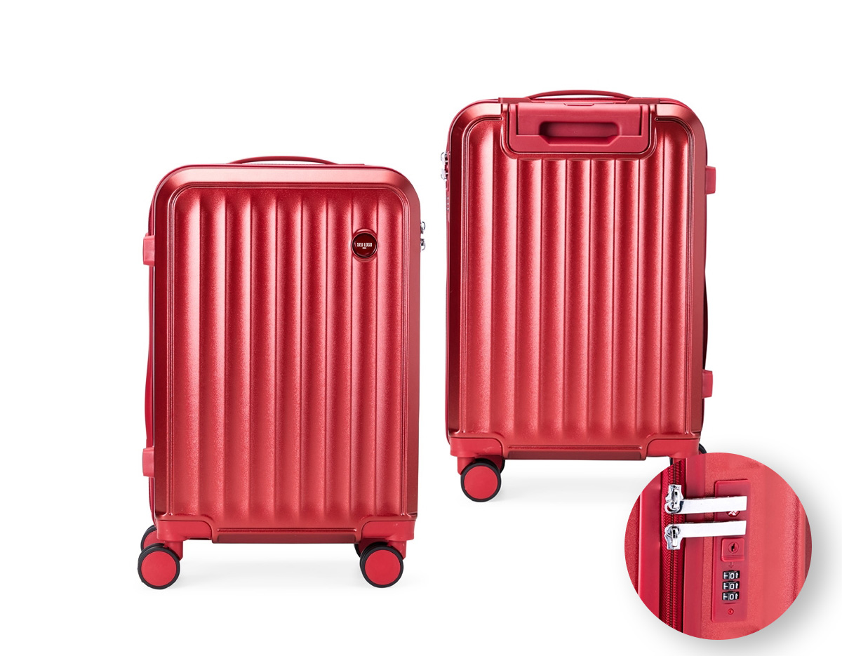 Pensada para tornar as viagens mais práticas e confortáveis, esta mala combina estrutura resistente com design exclusivo e espaço para personalização. Leve e ideal para acompanhar suas viagens, ela conta com espaço interno com divisória, que contém bolso em tela e outro espaço com cinta compressora para manter tudo no lugar. Além disso, conta com 4 apoios laterais para descanso e 4 rodas com giro 360°, oferecendo facilidade de locomoção em qualquer direção. Seu puxador ergonômico ajustável, alça de mão e cadeado TSA garantem máxima proteção e mobilidade. A escolha perfeita para quem busca uma mala espaçosa, fácil de manusear e proporciona praticidade e segurança durante as viagens.