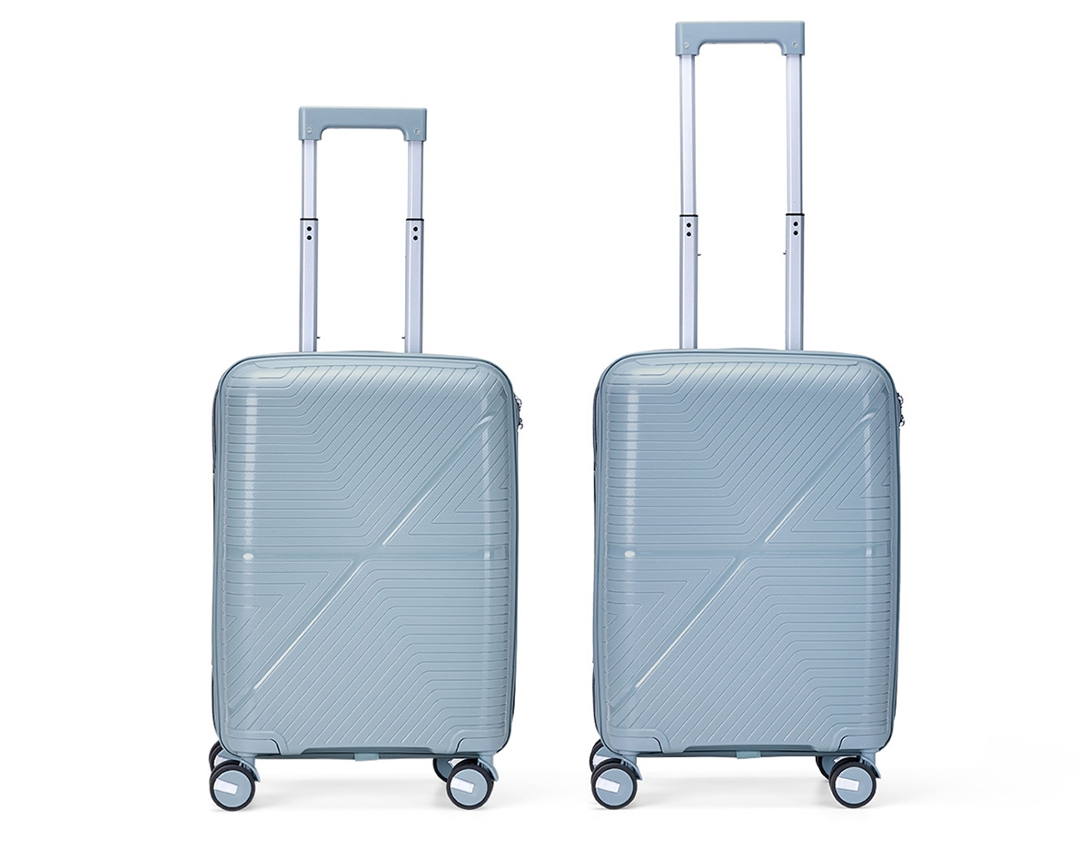 Projetada para oferecer praticidade e conforto, esta mala une o plástico resistente a um design exclusivo. Perfeita para qualquer viagem, ela apresenta um interior inteligente com divisória equipada com bolso em tela e cinta compressora, garantindo organização e segurança para os seus pertences. Com 4 rodas com giro 360°, proporciona locomoção suave em qualquer direção. O puxador ergonômico ajustável, a alça de mão e o cadeado TSA agregam proteção, mobilidade e facilidade no manuseio.