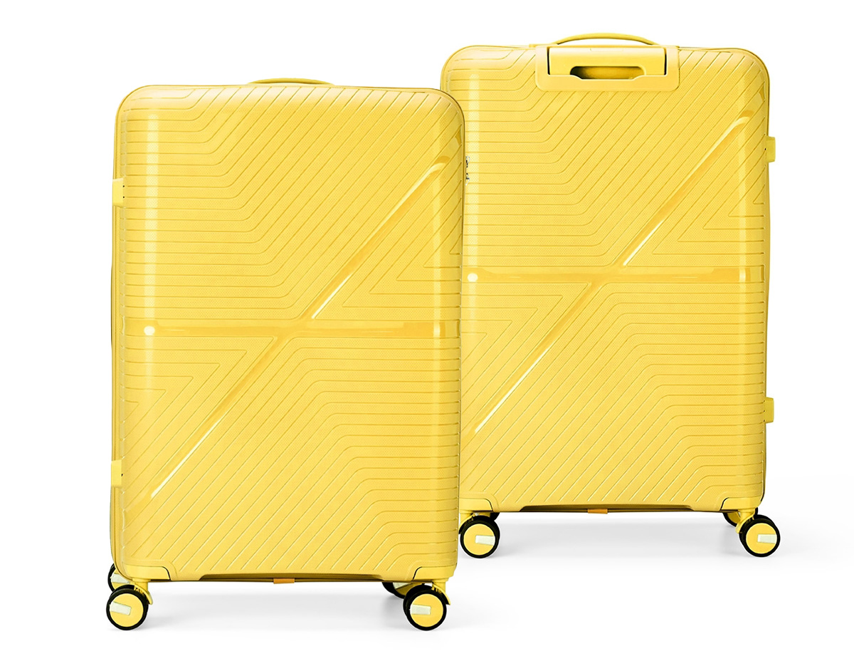Projetada para oferecer praticidade e conforto, esta mala une o plástico resistente a um design exclusivo. Perfeita para qualquer viagem, ela apresenta um interior inteligente com divisória equipada com bolso em tela e cinta compressora, garantindo organização e segurança para os seus pertences. Com 4 apoios laterais para maior estabilidade e 4 rodas com giro 360°, proporciona locomoção suave em qualquer direção. O puxador ergonômico, as duas alças de mão e o cadeado TSA agregam proteção, mobilidade e facilidade no manuseio. Ideal para quem busca espaço, funcionalidade e segurança em suas viagens.