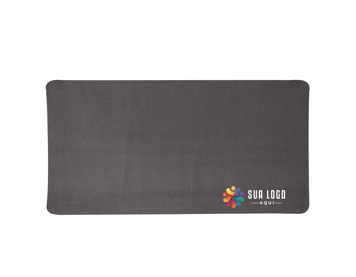 Secagem rápida e aderência antiderrapante! Nosso tapete ecológico é a solução ideal para acabar com o piso molhado, seja após o banho ou em outras áreas como cozinha, lavanderia e até mesmo entradas. Feito com lama de diatomáceas, ele absorve rapidamente a água e retorna ao seu estado natural em poucos minutos. Produzido com materiais naturais, o tapete oferece propriedades antibacterianas e antimofo, além de uma base antiderrapante que garante total segurança no uso.