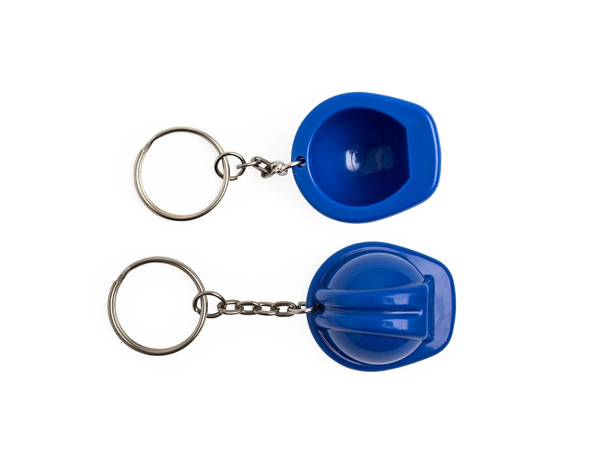 : Para quem é fã de segurança no trabalho, este é o chaveiro perfeito. Feito de material plástico resistente, este chaveiro é leve, tornando-o fácil de transportar para onde quer que você vá. É o chaveiro que engenheiros civis, arquitetos, seguranças de trabalho e etc, irão adorar.