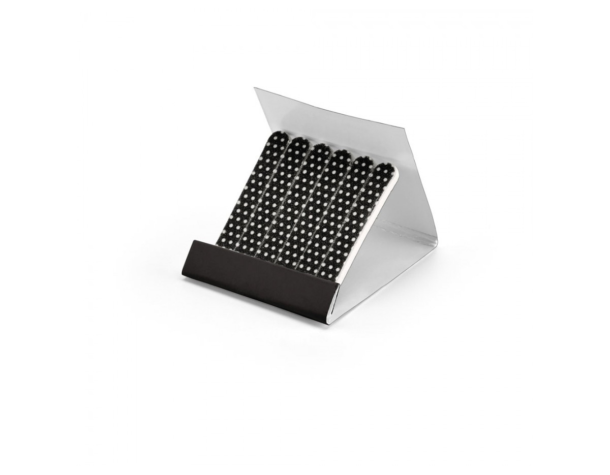 "Conjunto com 6 lixas para unhas, fornecido em uma caixa de cartão personalizável. Compacto e prático, mede 55 x 61 x 6 mm, ideal para levar na bolsa ou nécessaire. Perfeito para cuidados diários, garantindo unhas bem cuidadas em qualquer momento. A embalagem pode ser personalizada, tornando-o uma excelente opção de brinde promocional. Funcionalidade e estilo em um acessório indispensável!