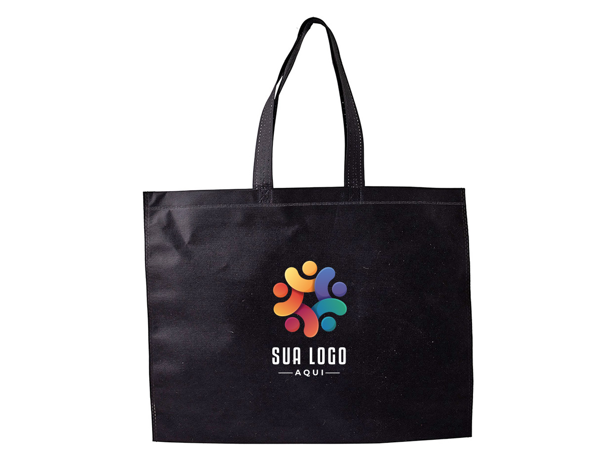Sacola de TNT com costura termo selada, resistente e leve, ideal para o dia a dia. Seu material reutilizável e ecológico contribui para a redução do uso de plásticos, tornando-a uma excelente opção sustentável. Perfeita para eventos, feiras e compras, possui design versátil e pode ser personalizada. Prática e durável, oferece excelente custo-benefício para quem busca funcionalidade e consciência ambiental