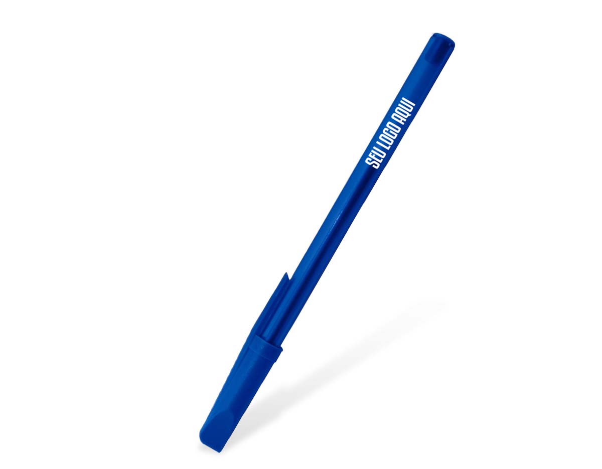 Caneta plástica com design moderno e tampa protetora. Possui carga esferográfica azul de escrita suave e duradoura. Ideal para o dia a dia, brindes e uso corporativo.