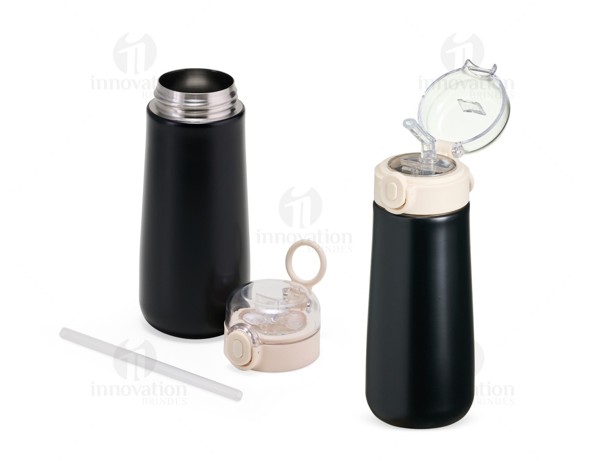 Garrafa Térmica feita em Inox 304, capacidade 500ml. Tampa rosqueável com botão de acionamento para abrir a tampa protetora do bocal. Acompanha bico de silicone e canudo plástico.