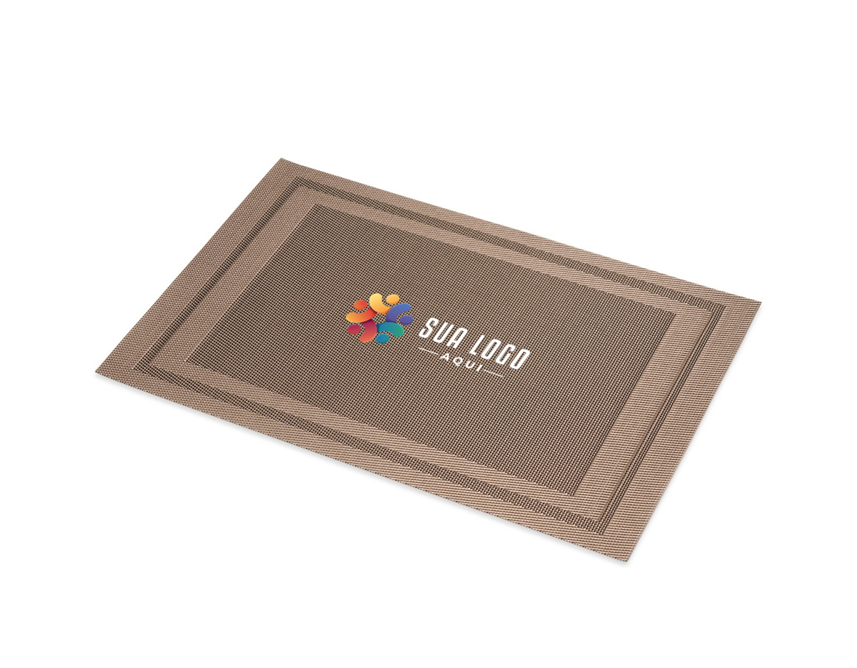 Proteção sem abrir mão do design! Jogo americano feito em PVC resistente e fácil de limpar, ideal para compor mesas de forma funcional, ajudando a proteger superfícies contra calor, líquidos e sujeiras.