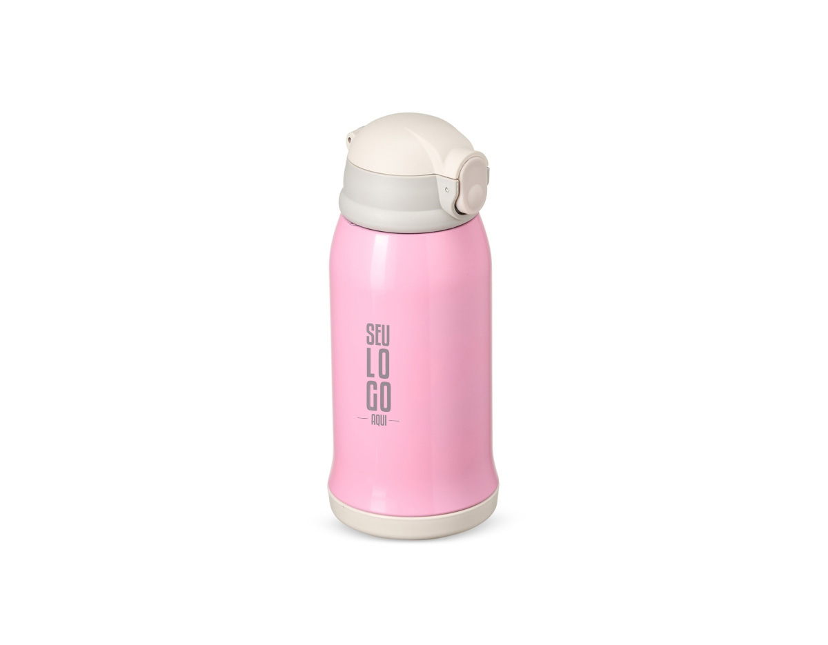 Garrafa térmica de 550ml em aço inox SUS 316, ideal para conservar a temperatura de bebidas por mais tempo. Possui tampa com proteção para o canudo, evitando impurezas, e bico de silicone acionado por botão. Prática para o consumo de sucos, refrigerantes e outras bebidas em qualquer lugar.