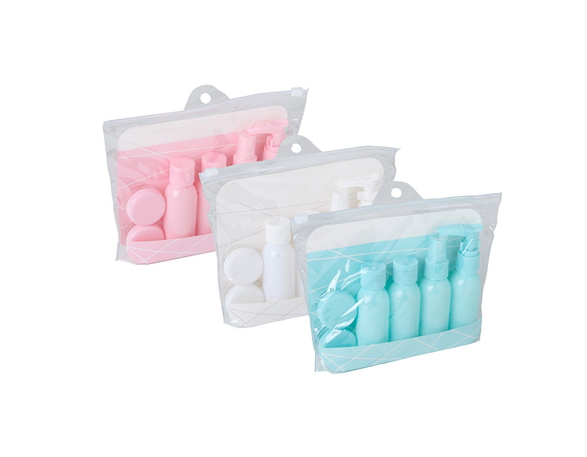 Kit viagem compacto e prático para maquiagem e cuidados pessoais. Inclui estojo ziplock com 2 frascos de 50ml (pump e spray), 2 frascos rosqueáveis de 50ml e 2 potes de 5ml.