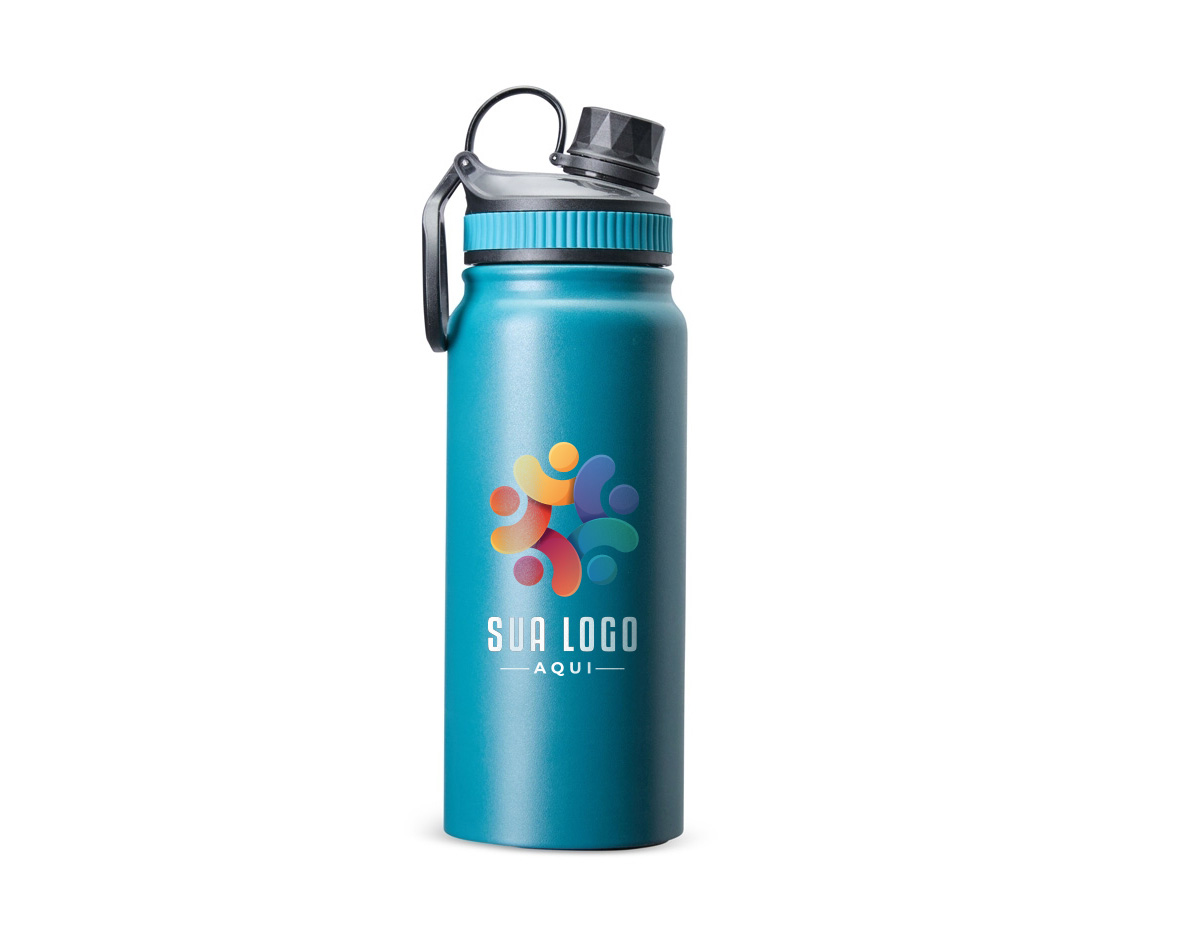 Garrafa térmica com 650ml de capacidade, confeccionada em inox 304. Possui tampa plástica rosqueável com detalhes emborrachados e alça flexível. A base antiderrapante oferece mais estabilidade, evitando deslizamentos. Ideal para manter a temperatura da bebida ao longo do dia, seja em casa, no trabalho ou em movimento.