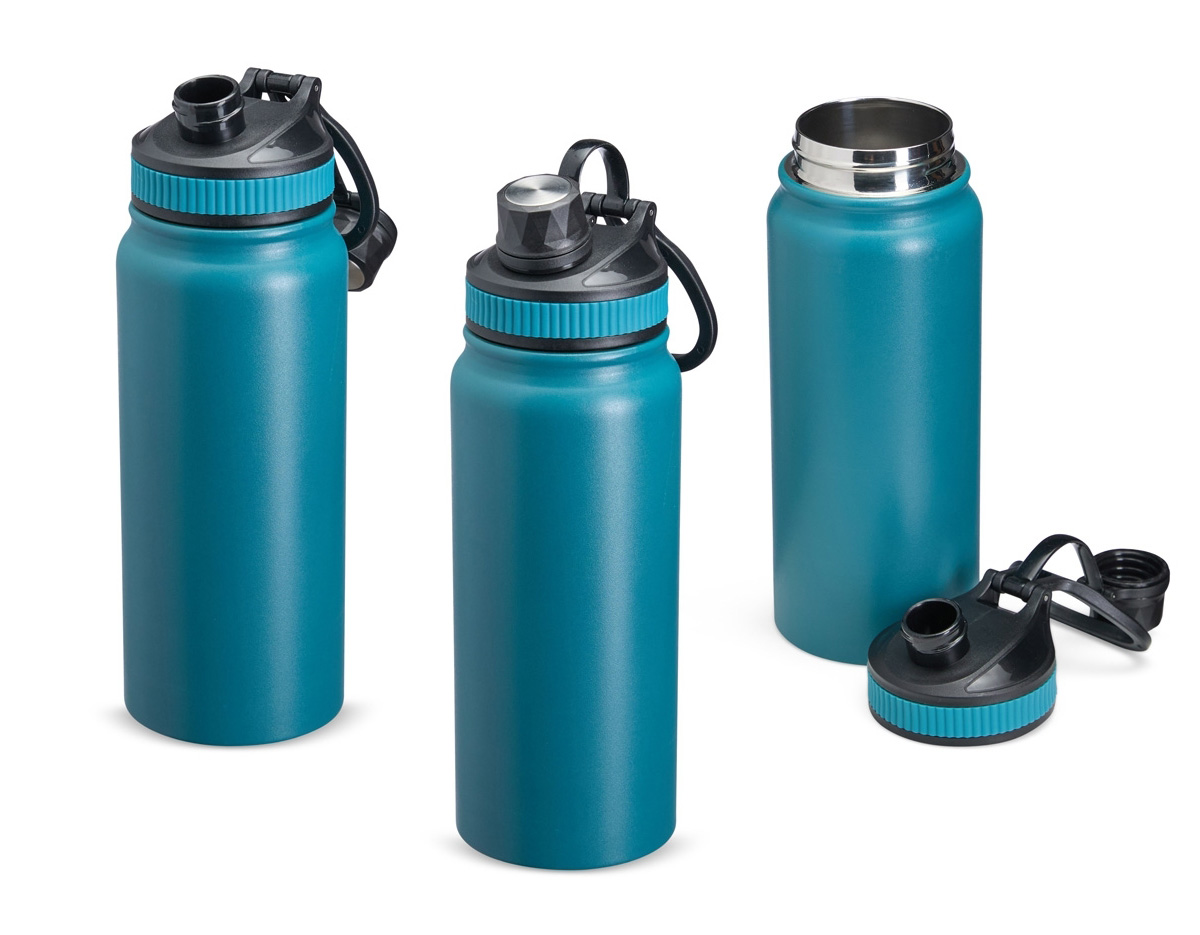 Garrafa térmica com 650ml de capacidade, confeccionada em inox 304. Possui tampa plástica rosqueável com detalhes emborrachados e alça flexível. A base antiderrapante oferece mais estabilidade, evitando deslizamentos. Ideal para manter a temperatura da bebida ao longo do dia, seja em casa, no trabalho ou em movimento.