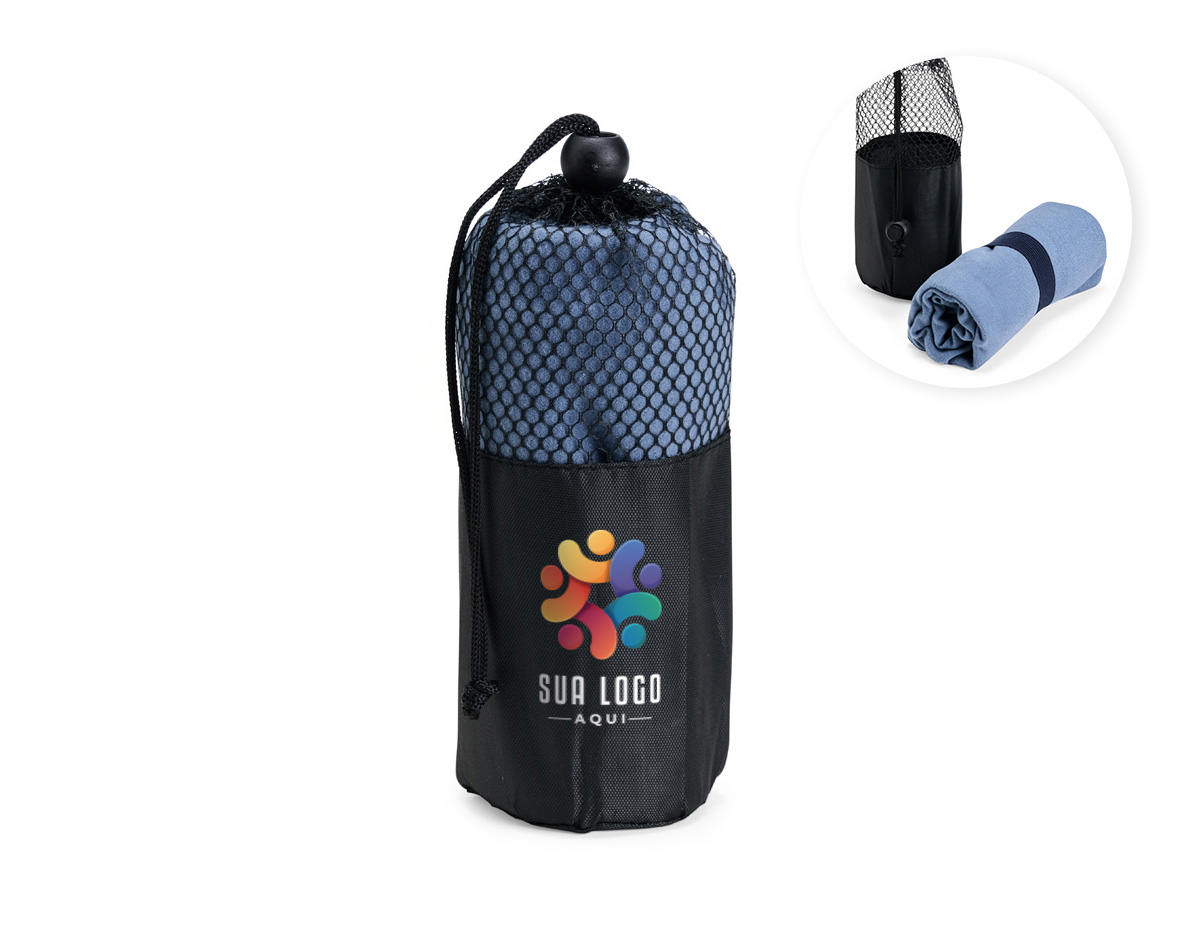 Toalha em poliéster, macia e com alta absorção, ideal para atividades físicas ao ar livre ou em academias. Possui alça de elástico para facilitar o uso e armazenamento, além de vir com saco de nylon para transporte prático após os exercícios.