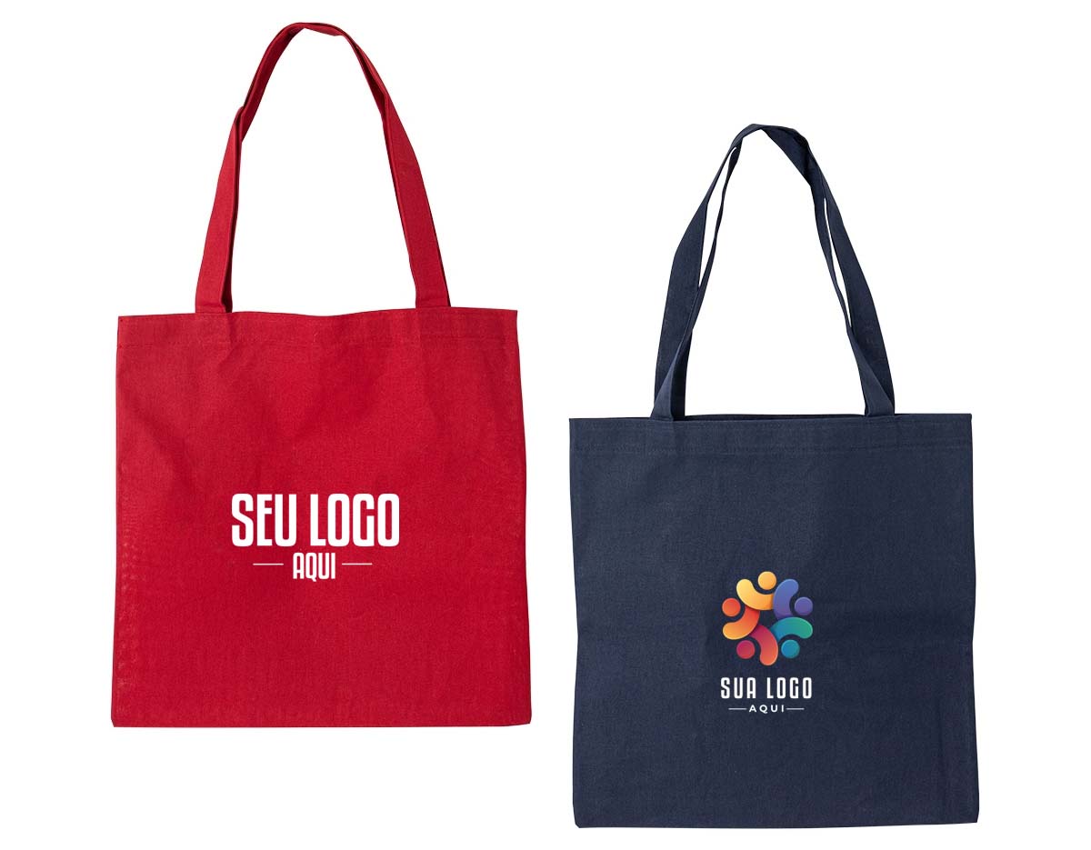 Sacola de algodão com alças resistentes costuradas na parte interna, garantindo maior durabilidade e acabamento discreto. Ideal para uso diário, compras ou ações promocionais, é uma alternativa ecológica e reutilizável ao uso de sacolas plásticas.