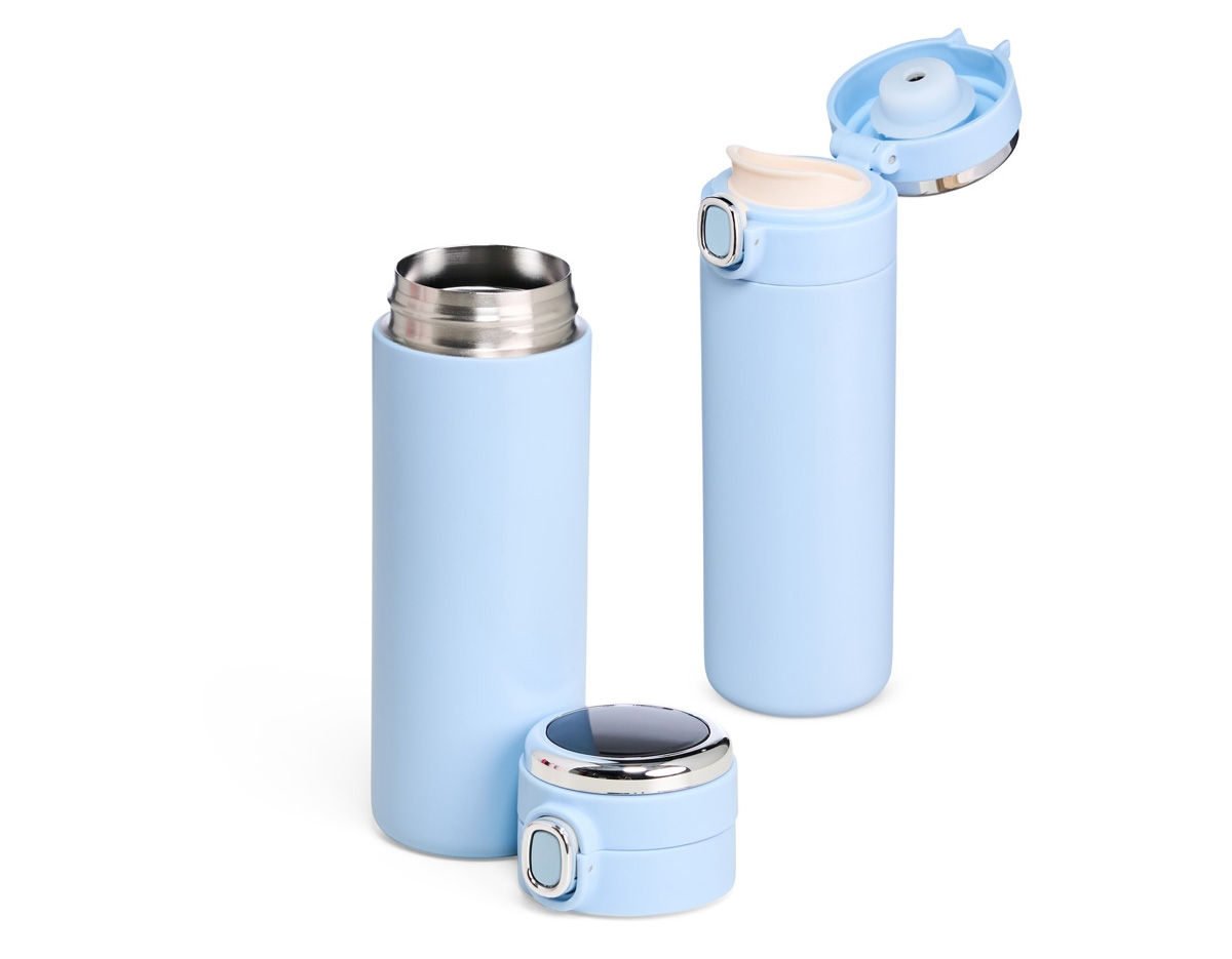 Garrafa térmica em inox 304 com parede dupla, com capacidade de 400ml. Possui tampa com botão de acionamento e área superior para personalização, além de película protetora para evitar arranhões.