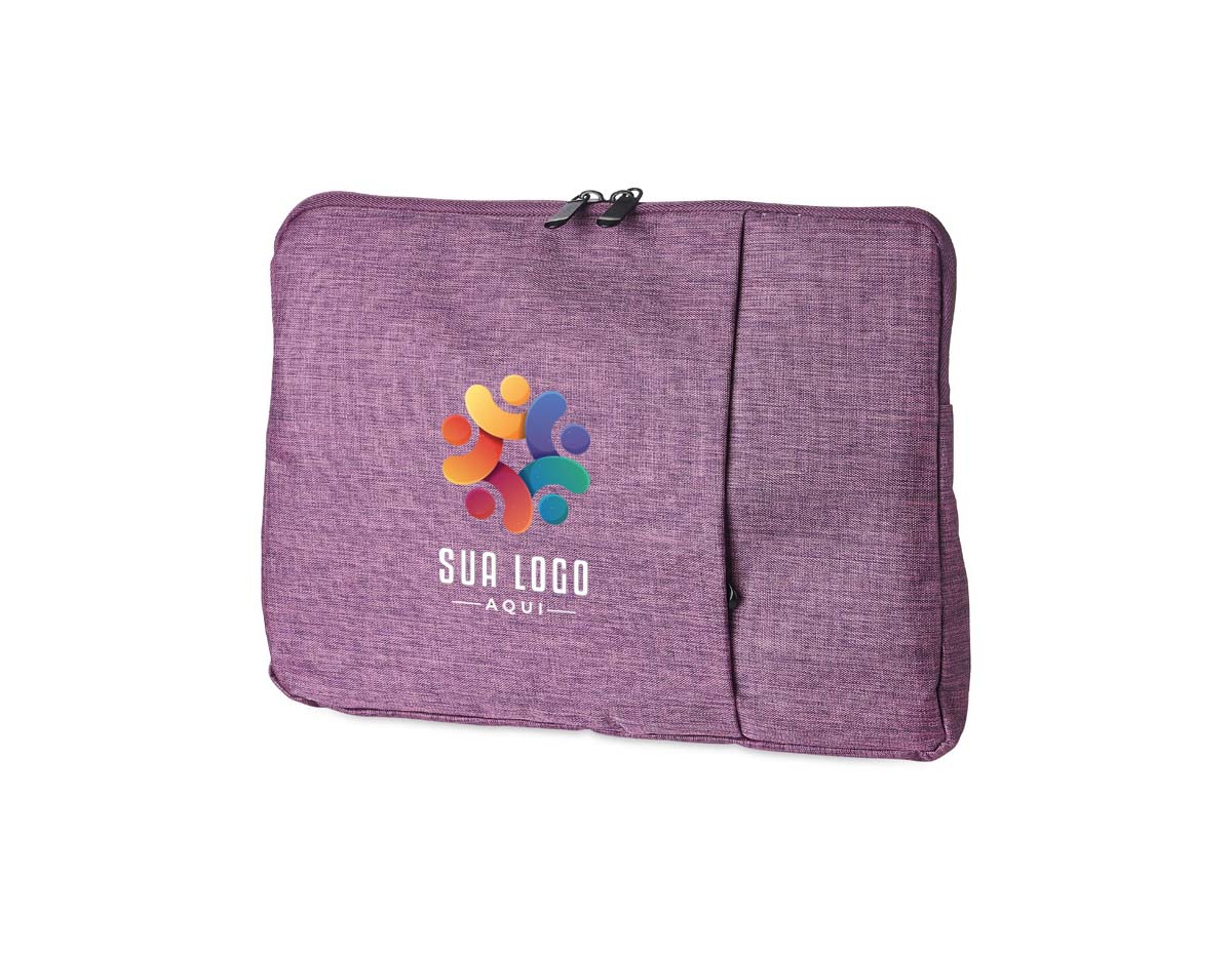 Pasta para tablet de até 12,4 polegadas, feita em poliéster resistente à água. Possui dois compartimentos, sendo o principal com interior forrado e almofadado, oferecendo proteção extra para o dispositivo. Ideal para transporte seguro no dia a dia.