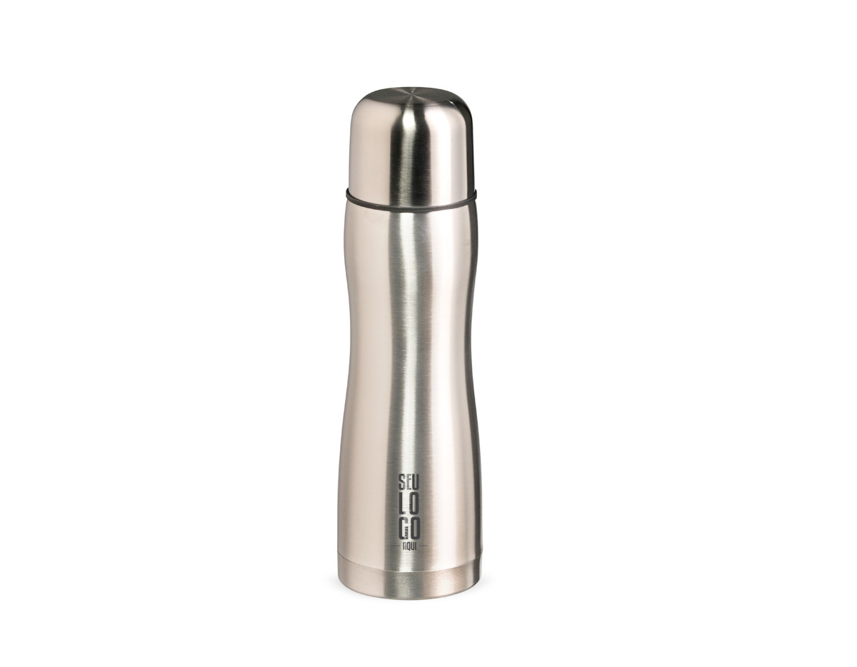 Garrafa Térmica feita em inox com capacidade de 500ml. Contém tampa utilizável como copo e botão interno de acionamento para abrir e fechar o bocal