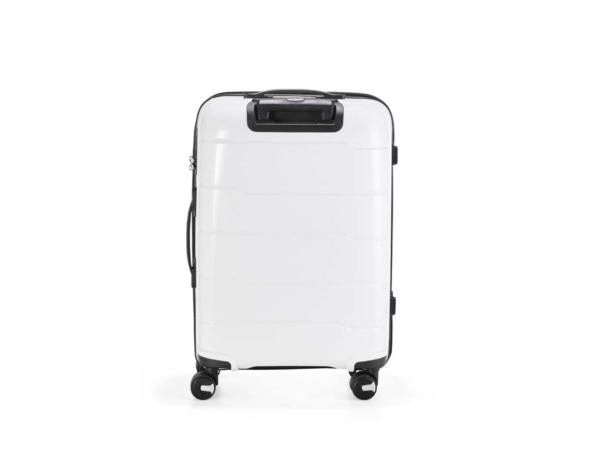 Mala de viagem 64 litros em plástico (casca dura), contém cadeado numérico TSA. Compartimentos com bolso telado e cinta compressora para roupas. A mala possui duas alças de mão, puxador retrátil com regulagem de tamanho, quatro rodinhas 360º e apoios laterais. Acompanha placa para personalização.