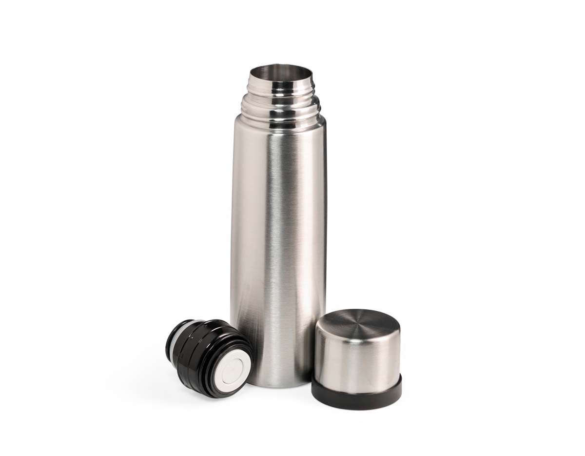 Garrafa térmica em inox com capacidade de 500?ml. Possui tampa que pode ser usada como copo e botão interno que permite abrir e fechar o bocal com praticidade. Ideal para manter bebidas na temperatura desejada.