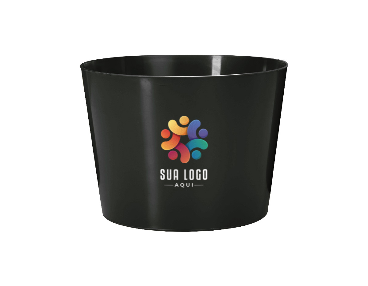 Balde para pipoca com capacidade de 3 litros, produzido em polipropileno atóxico, seguro para contato com alimentos. Ideal para sessões de cinema em casa, festas ou eventos. Leve, resistente e reutilizável, oferece praticidade no uso e fácil limpeza. Perfeito para quem busca comodidade e estilo ao servir pipoca.