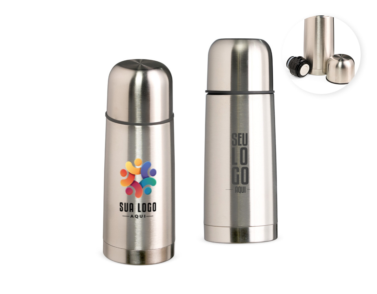 Garrafa Térmica feita em inox com capacidade de 500ml. Contém tampa utilizável como copo e botão interno de acionamento para abrir e fechar o bocal