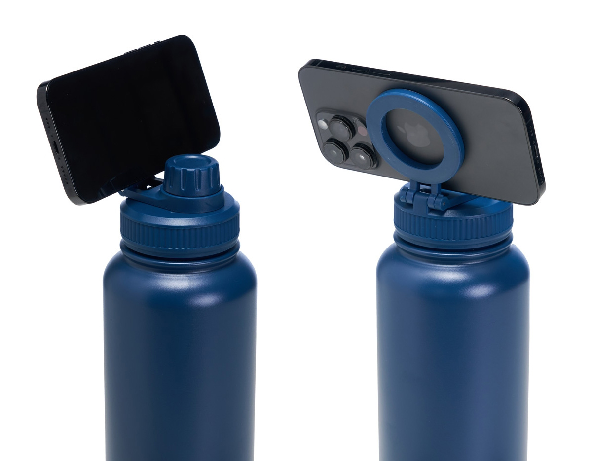Garrafa térmica de inox com capacidade de até 1,2 litro. Possui pintura eletrostática durável, parede dupla com isolamento a vácuo e tampa rosqueável, que ajudam a conservar a temperatura e evitar vazamentos. Acompanha alça circular magnética compatível com iPhones da Apple.